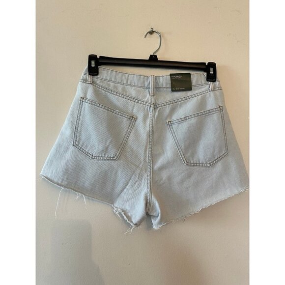 Women Super High Rise Cut Off Jean Shorts - Wild Fable - Light Wash Size 4 NWT - Picture 4 of 5